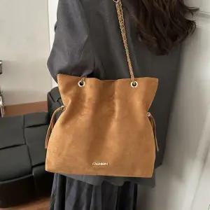 아트박스/다잇템 여자 클래식 빅 스트랩 옆면 숄더백