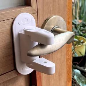 현관문 이중잠금 안전고리 문걸쇠 방문잠금장치 도어락이중잠금