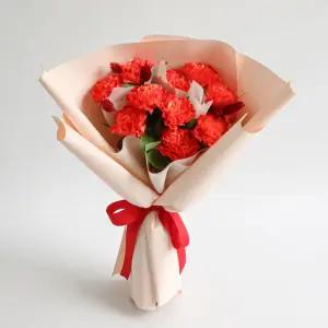 프릴 레드 카네이션 비누꽃다발