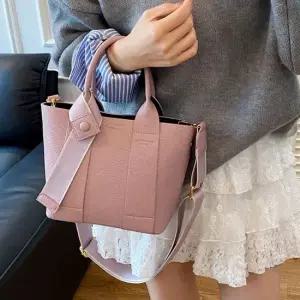 여성 스트랩 포인트 가죽 탈부착 길이조절 데일리 미니 토트백 크로스백 가방