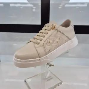 [엘칸토]엘칸토 HC11 소가죽 여성 스니커즈 P0W9U6Y1339 (45900978)