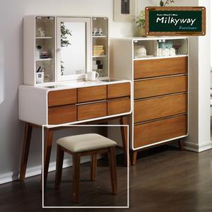 [밀키웨이]데미안 원목 도장 의자