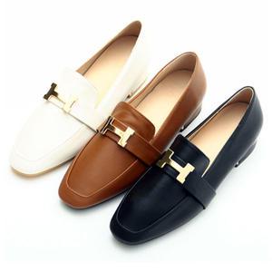 천연소가죽 명품 금장장식 머스트잇 H로퍼