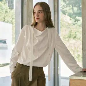 [온앤온](타임스퀘어점패션관)카울 넥 블라우스 NEW5XB813