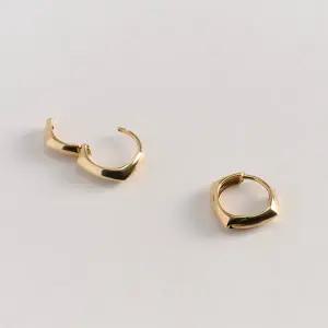 [로이드](센텀시티점)10K 런던노트 심플 원터치 귀걸이 LOTP3007T