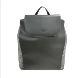 [에스콰이아]에스콰이아 HC12 딥그레이 가죽 콤비 백팩 EOESHB671 (35231572)