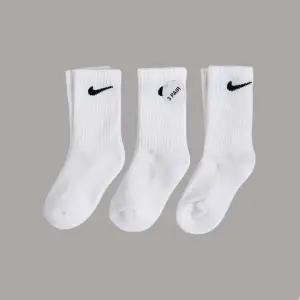 나이키키즈 (130-210) 나이키 베이직팩 3PK 양말세트 A253SO427P 아동양말 삭스 플레이키즈프로CH