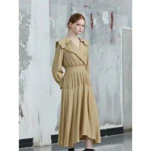 [하프클럽/에고이스트]베이지 플리츠 카라 롱 언발 원피스 EN3WO864
