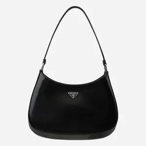 프라다 6S 1BC499 ZO6 F0002 클레오 브러시드 가죽 숄더백 블랙