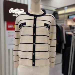 크로커다일레이디 HC28 스트라이프 라운드니트티셔츠 스트라이프 라운드니트티셔츠 CL