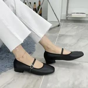 [하프클럽/]학생구두 각코 구두 발등 단화 여성 스트랩 메리제인슈즈 플랫