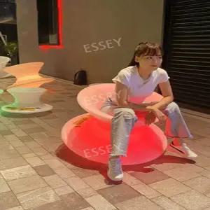 360회전 대형 의자 방수 LED팽이의자 조명 인테리어 야외