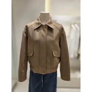 [SOUP](신세계 사우스시티)숲 스웨이드 집업 자켓 (SC2LE80)