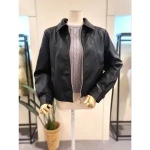 [대구백화점][기타]절개 집업 레더 자켓 브라운(KNLTQ204BR)