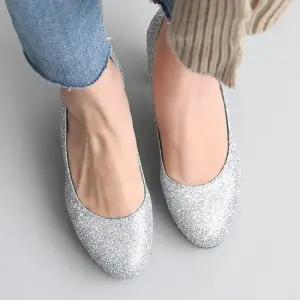 단골언니 글리터 가보시 펌프스(2color) 펄리-7cm