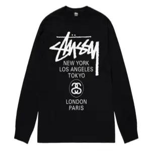 스투시 월드투어 롱슬리브 오버핏 티셔츠