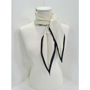 [이쁜] 뉴 미니멀 미니 마름모 스카프