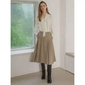 [올리브데올리브](신세계 사우스시티)롱 주름 스커트 OW4AS800