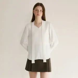 [롯데백화점]시스티나 [25 F/W] 셔링 타이넥 긴팔 블라우스