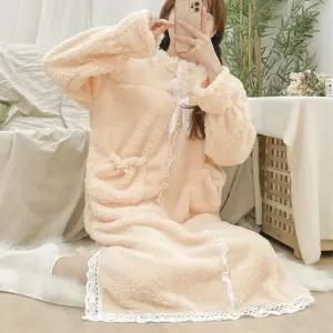 겨울 따뜻한 극세사 프릴 리본 공주 원피스 선물 수면잠옷 룩북