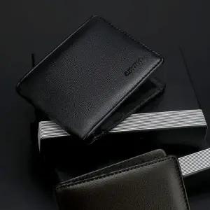 남자 반지갑 지퍼형 비건레더 중년 아빠 선물용 가죽 지갑