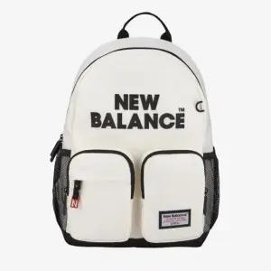 뉴발란스키즈(NB Kids) 투포켓 경량 백팩 NK8AGS401UIvory