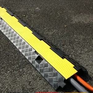 산업용 전선 가리개 보호 방지턱 파이프 배관 몰딩