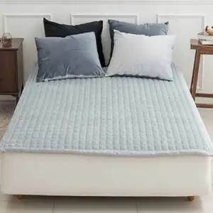 바닥이불 피그먼트패드겸이불 매트리스깔개 빌리 극세사패드 퀸 민트그레이