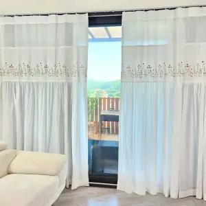 [거실커튼] 광목 화이트 플라워 주름 커텐 들꽃레드 자수 34평 32평