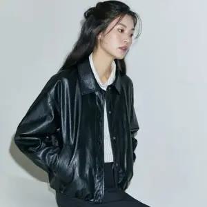 [코어 어센틱]26SS FAUX 레더 블루종