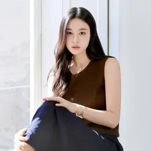 25SS 크로쉐 슬리브리스 니트 3종