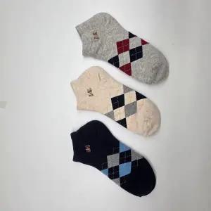 [롯데백화점]닥스 여성 두줄아가일 양말 3족 선물세트 26413