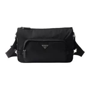 [프라다] 남성 라지 리나일론 앤 사피아노 레더 숄더백 블랙 2VH191VOOO2DMG F0002