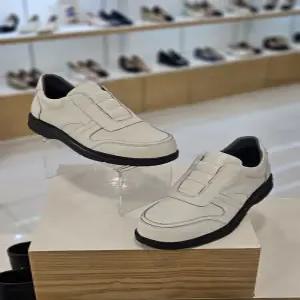 [미소페][미소페] by미소페 남성 캐주얼 슬립온 스니커즈 (3cm) 122510003 (P003762929)