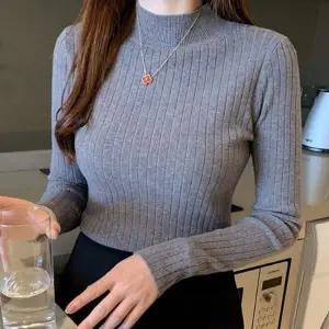 여자 RJ30AN60 골지 반목티 니트 슬림핏 긴팔 하프넥 폴라티