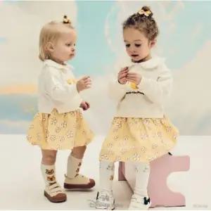 [롯데백화점]디즈니 푸우플라워원피스(YELLOW)_79S124056