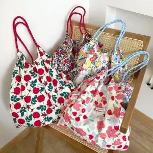 [오아즈] 내추럴 감성 플라워 패턴 데일리 빈티지 숄더백 6color