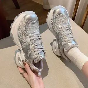 [하프클럽/]여자 렉스 런닝화 워킹 운동화 키높이 스니커즈 코디