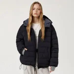 [롯데백화점]후아유 남녀공용 Light Hooded Reversible Jacket WHJPF4T96U