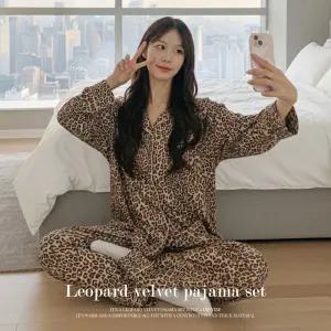 (느좋인기템)레오파드 벨벳 파자마세트 호피 잠옷 홈웨어 피치기모 스웨이드 긴팔 상하세트