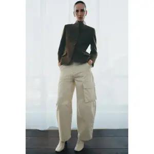 [정품] 자라 자켓 데일리 야상 아웃터 ZARA ZW 컬렉션 울 타이트핏 블레이저 - 멀티컬러