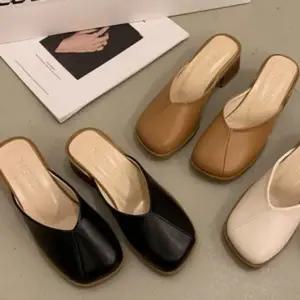 베이직 여자키높이굽 블로퍼슈즈 뮬화 현대적디자인 업무용 5cm 미드힐