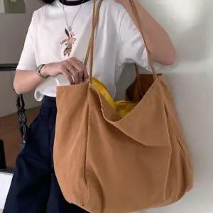 천가방 에코백 여대생 데일리 코디 큰가방쇼퍼백 큰백 쇼퍼백큰가방 숄더가방