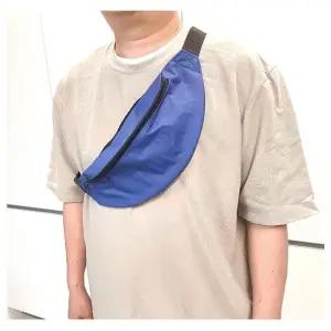 심플 스포츠 힙색 블루 남색허리쌕 네이비크로스백 전대가방 허리가방