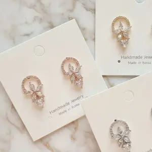 [하프클럽/]여성용 큐빅 지르코니아 플라워 하트 드롭 귀걸이