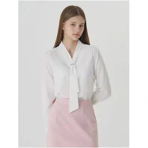 비지트인뉴욕 한정 55~66 사이즈 타이넥 블라우스 VB8LSF1