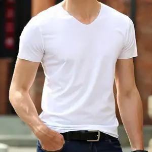 티셔츠 남자 반팔티 이너웨어 빅사이즈 남성 심리스 핏 쿨링 아이스쿨 깔끔한 무봉제 갸티 v넥