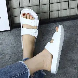 캐주얼 남여공용 여름 커플 여행 버클 슬리퍼 신발 거실실내화 사무실슬리퍼여성 거실화