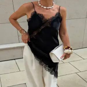 언발란스 실키 슬립원피스 레이어드 끈 나시 레이스