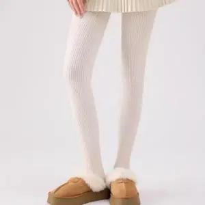 여성용 겨울 방한 니트 스타킹 롱 니삭스 양말 긴양말 니트 스타킹 무릎 양말 긴 여성 롱니삭스
